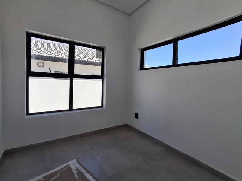 3 Bedroom Property for Sale in Shelley Point Western Cape